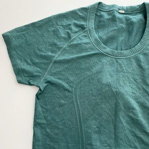 Lululemon short sleeve swiftly